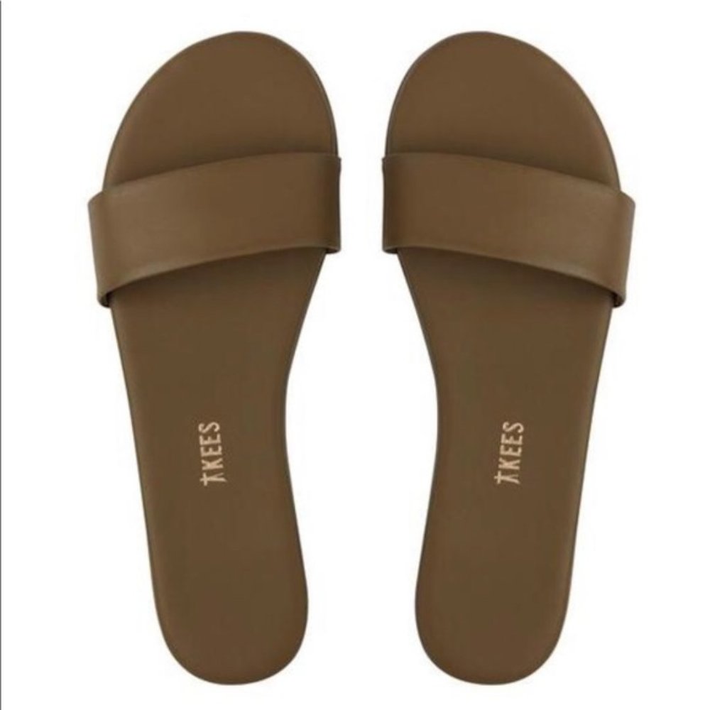 TKEES  Green Alex Sandals
